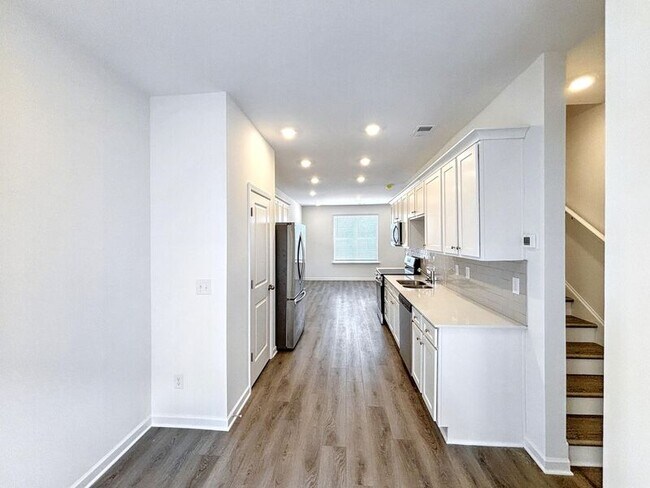Building Photo - 4138 Tillie Cir
