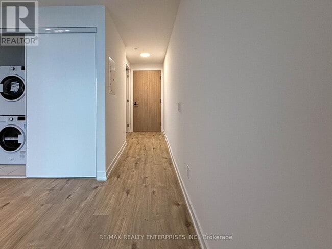 Photo du bâtiment - 35 Parliament St