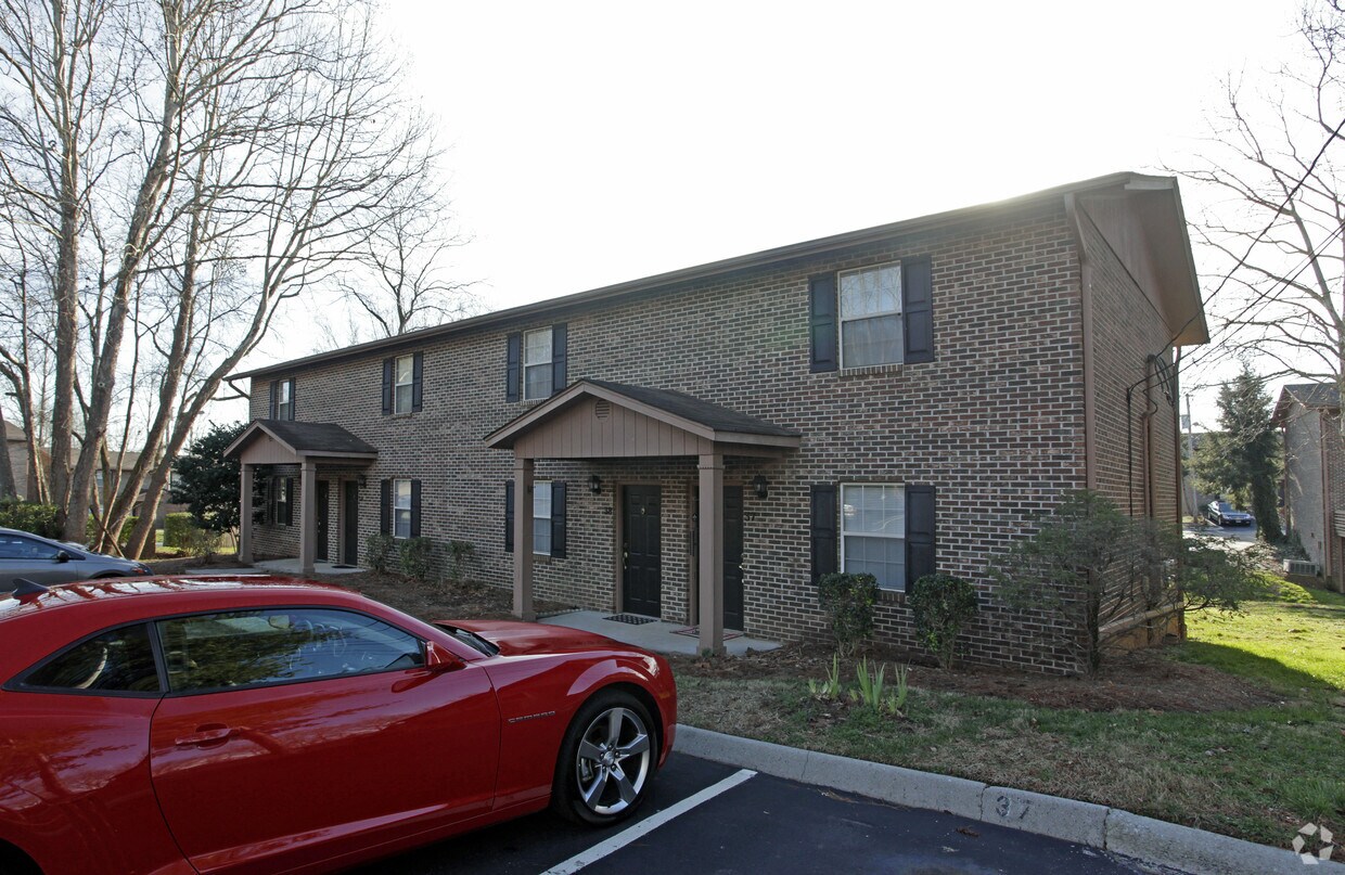 9801 Autumnwood Cir, Knoxville, TN 37932 Apartments in Knoxville, TN