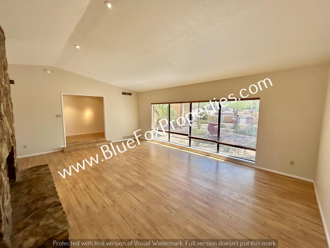Building Photo - 4340 E Cerrada Del Charro