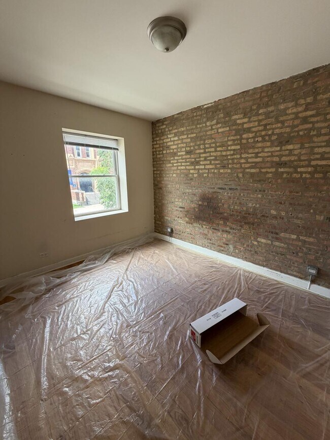 Foto del edificio - 4605 N Kimball Ave