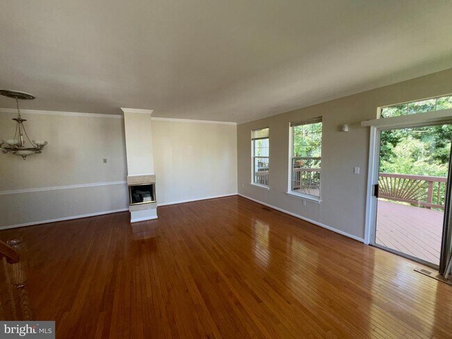 Building Photo - 12326 Quarterback Ct