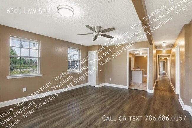 Building Photo - Rent to Own Updated Home with $10,000 Down...
