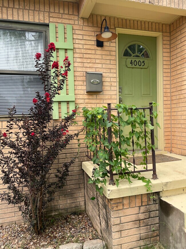 Foto del edificio - 4005 SE 26th St