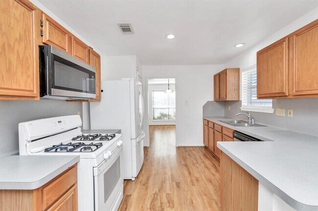 Foto del edificio - 29218 Waltham St