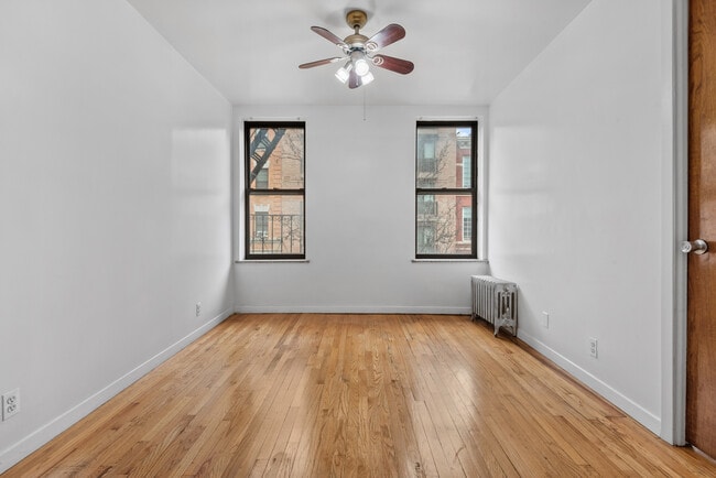 Building Photo - 416 E 115th St