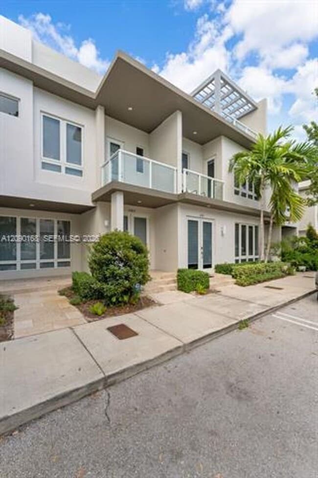 Photo - 10415 NW 64th Ter th 10415 Townhome