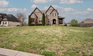 Building Photo - 615 Jim Cedar Dr