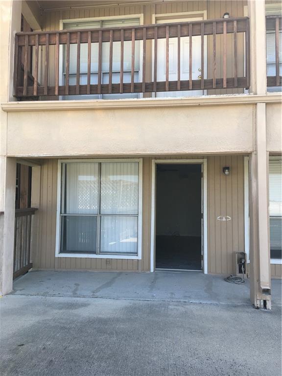 Foto del edificio - 14801 Compass St