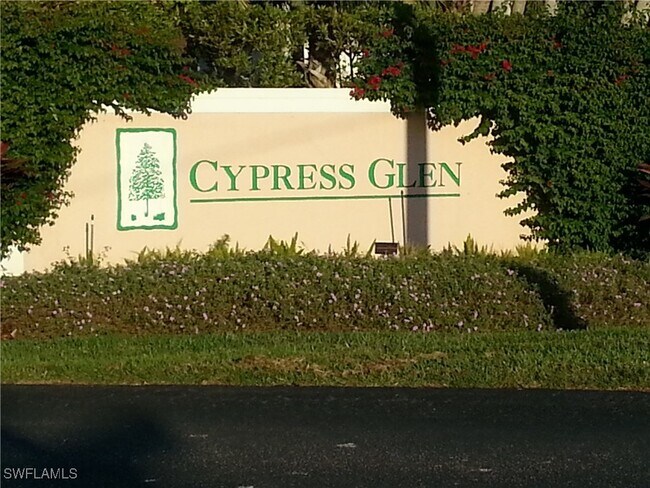 Foto del edificio - 3281 Lindsey Ln