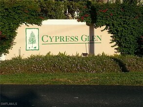 Building Photo - 3281 Lindsey Ln