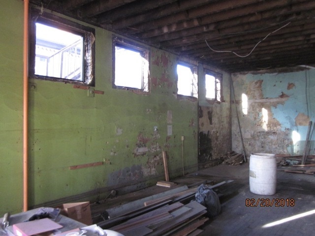 Building Photo - 820 12th St