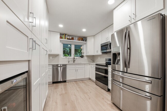 Foto del edificio - 6612 San Vicente St