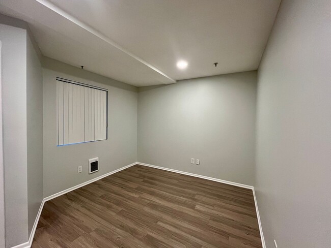 Interior Photo - 1015 2nd Street