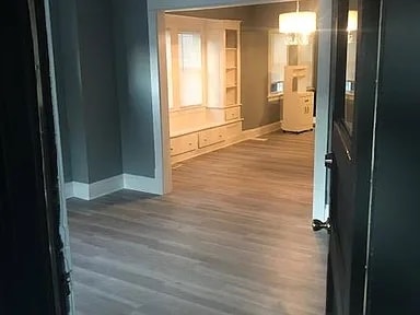 Foto del edificio - 1539 Hopkins Ave