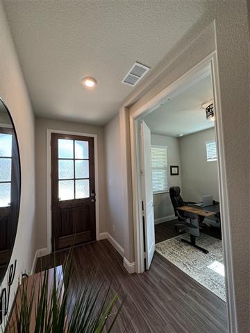 Building Photo - 4125 Ranchero Dr