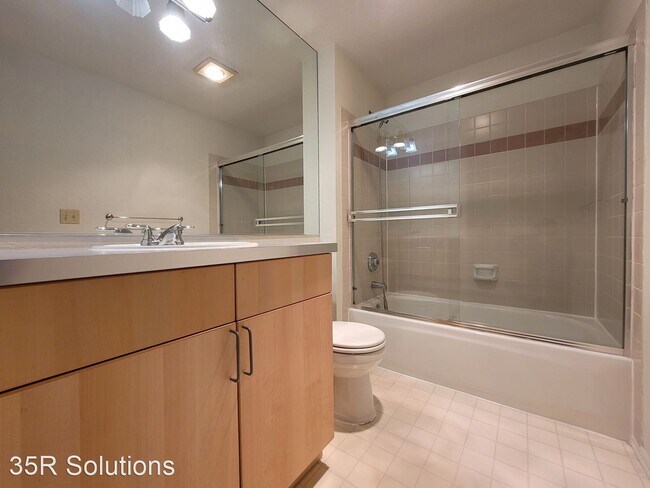 Building Photo - 2 br, 2 bath House - 12760 Ne 10th Pl APT ...