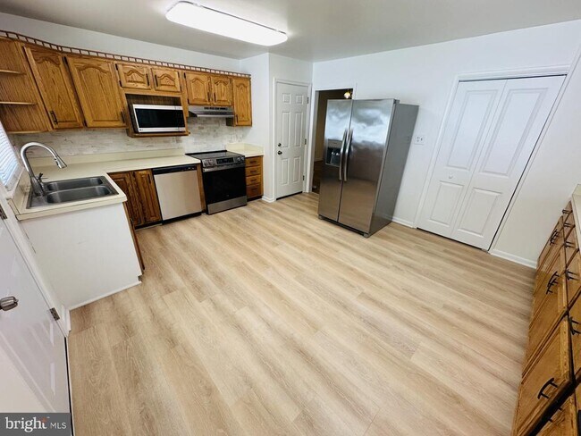 Building Photo - 2510 Davidsonville Rd