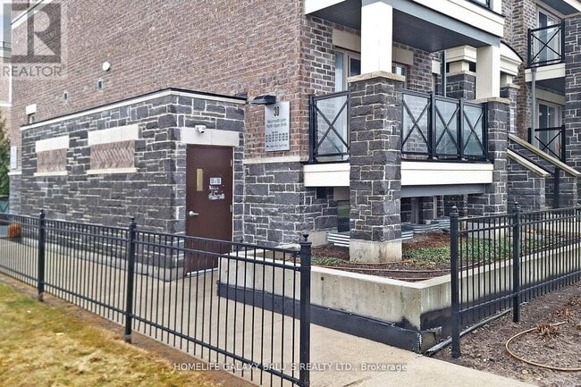 Building Photo - 30 Westmeath Ln