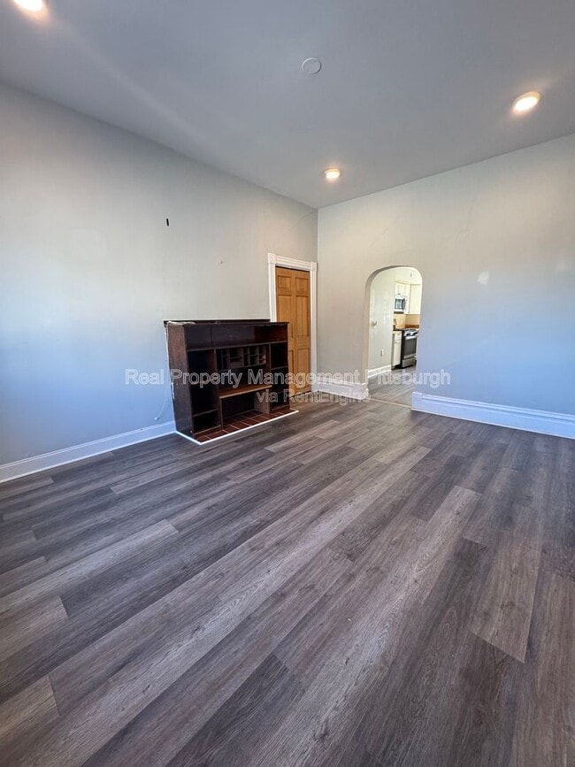 Photo - 1825 Rialto St House