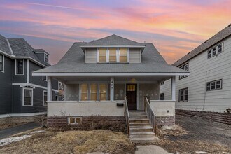 Building Photo - 449 Banfil St