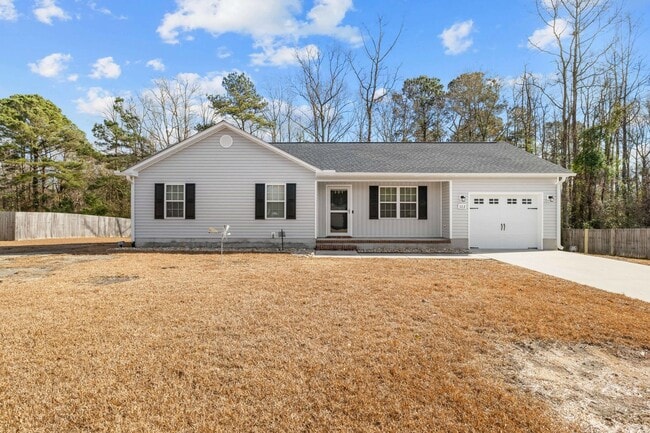 Building Photo - Woodbury Farms