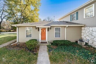 Building Photo - 336 Russet Way