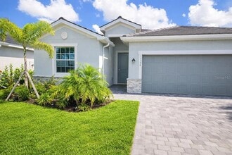 Building Photo - 11399 Pinot Dr