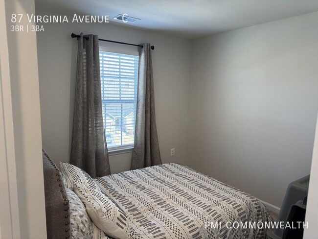 Foto del edificio - 87 Virginia Ave
