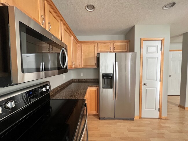 Foto del edificio - 2224 NW Bayberry Ln