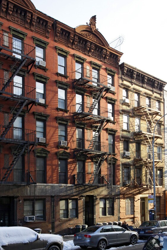 Foto principal - 339 E 6th St