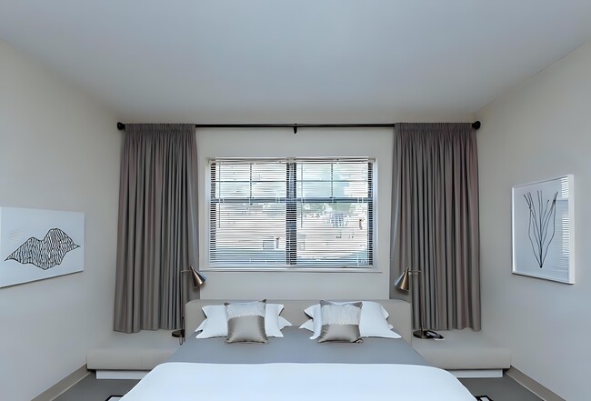 Floorplan - Renaissance Plaza