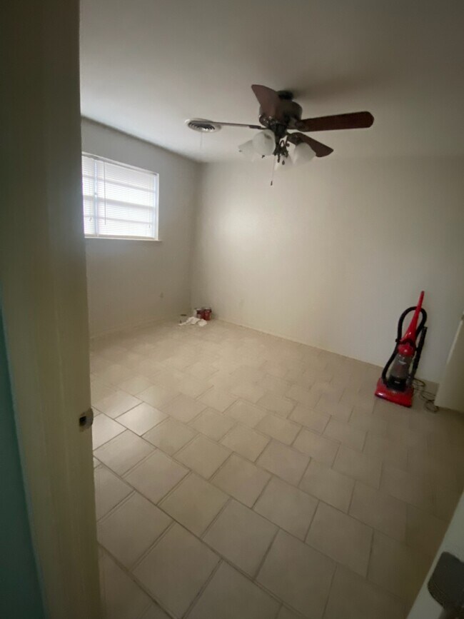 Foto del edificio - 2607 Wytchwood Dr