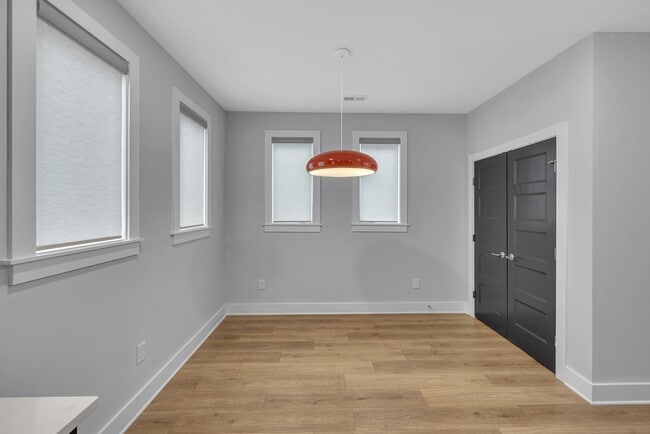 Photo - 801 Cherokee Ave Townhome