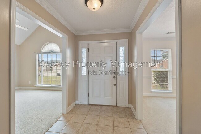 Foto del edificio - 3495 Essex Pl