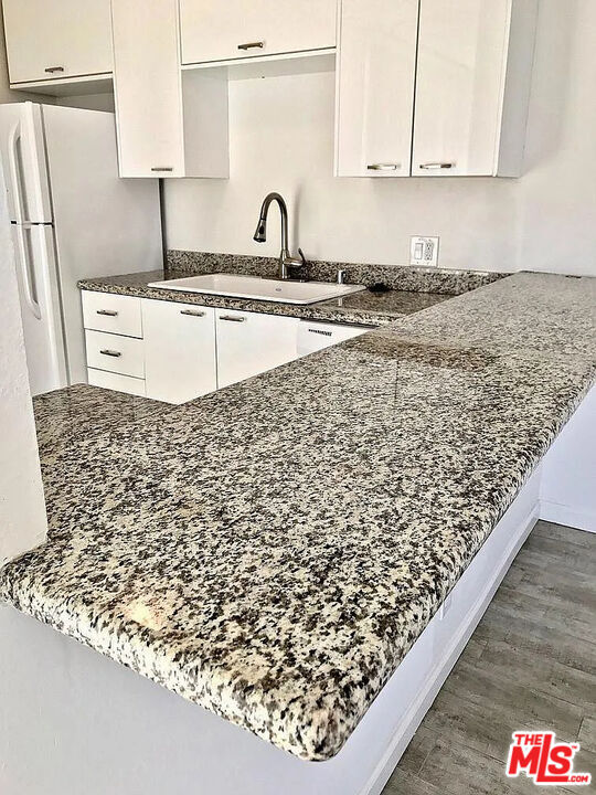 Foto del edificio - 922 N Hudson Ave