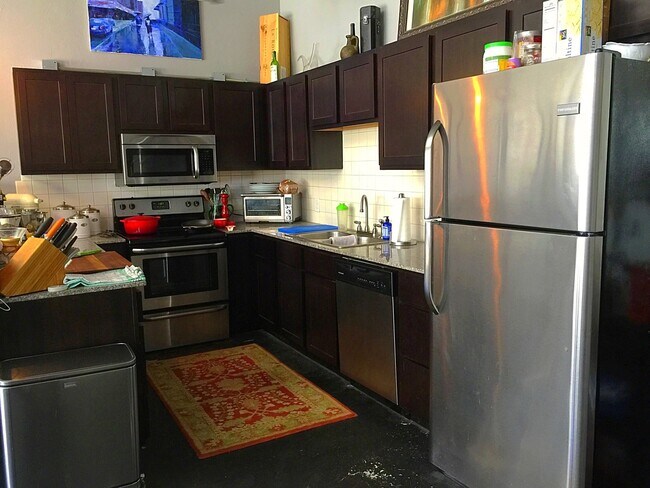 Foto del edificio - Urban Living- One bedroom/1Bath Flat- Unique Design- Great Location