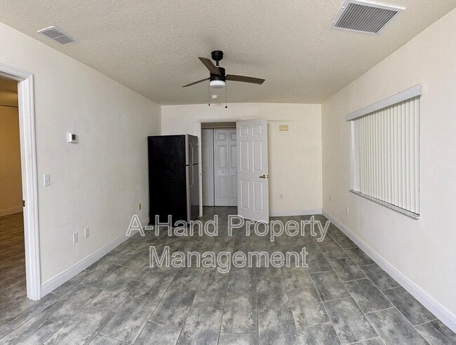 Photo - 2408 Fan Palm Dr Townhome