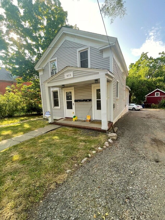 Building Photo - 413 W Liberty St