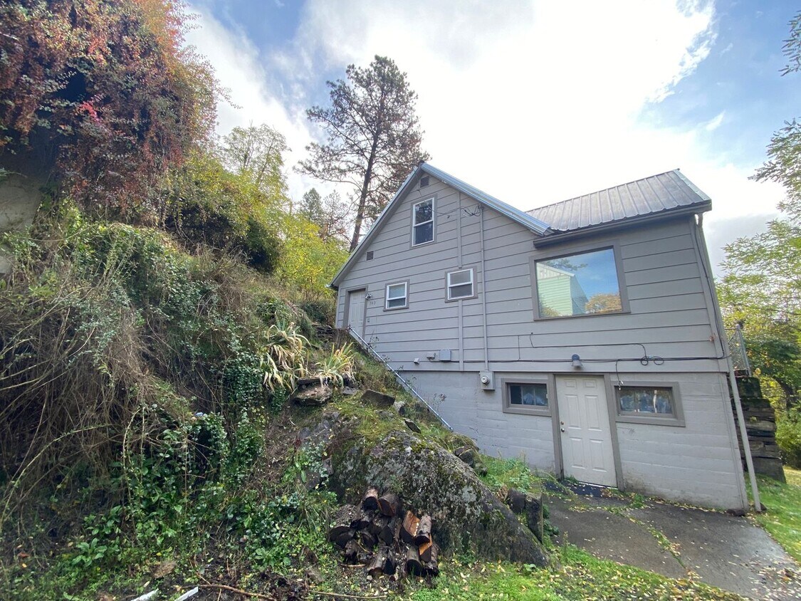 SHOWINGS AFTER JANUARY 15th Family home House Rental in Orofino