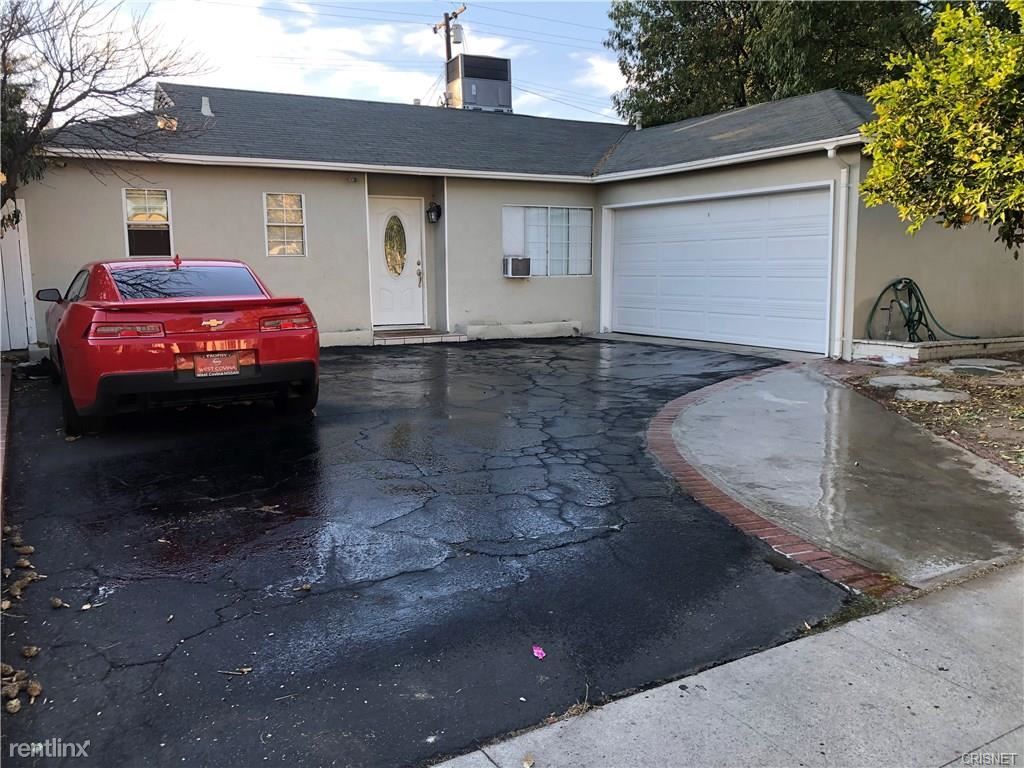 Foto principal - 4 br, 2 bath House - 8149 Hesperia Ave
