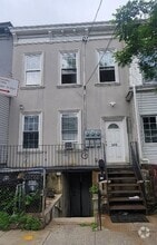 Building Photo - 535 Jerome St