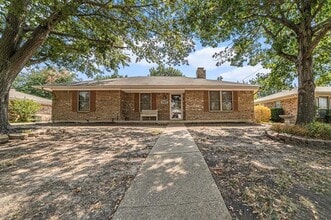 Building Photo - 3407 Tipps Dr