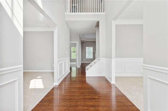 Building Photo - 825 Rockbass Rd