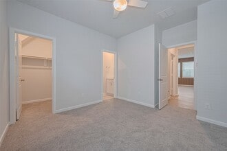 Building Photo - 8439 Oakland Hts Ln