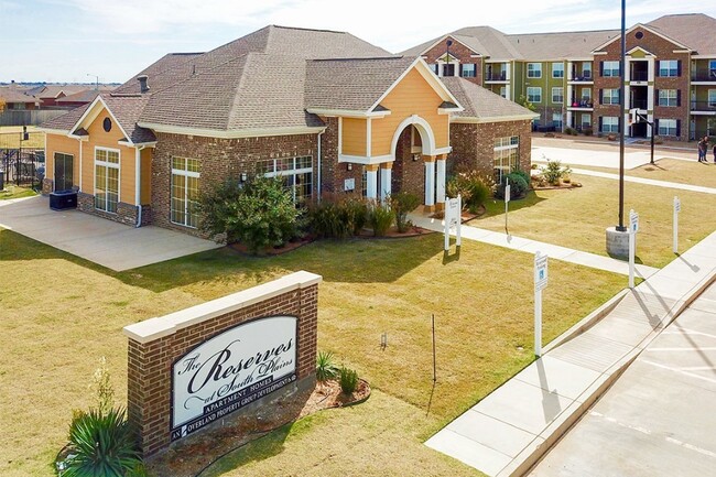 Foto del edificio - RESERVES AT SOUTH PLAINS