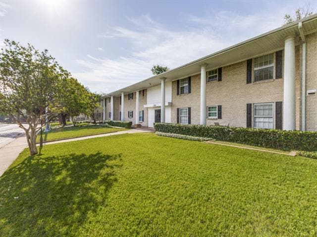Building Photo - 5818 E University Blvd