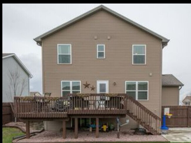 Foto del edificio - 4 Bedroom 2.5 bath Single Family Home in W...