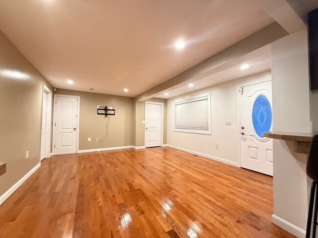 Foto del edificio - 7 Southbridge St Ct