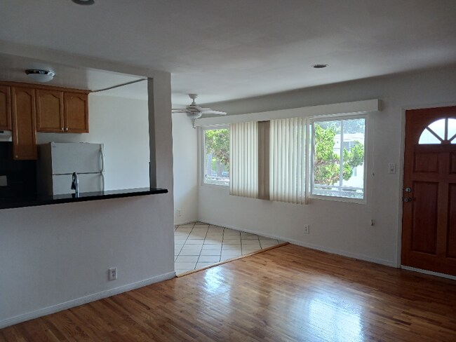 Foto del edificio - 1025 Idaho Ave